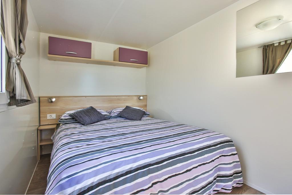 Kamp Slapic Otel Duga Resa Oda fotoğraf